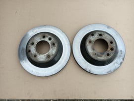 Remschijven/ Brembo/ Achterzijde (Porsche Cayenne/ 955/ 4.5i)