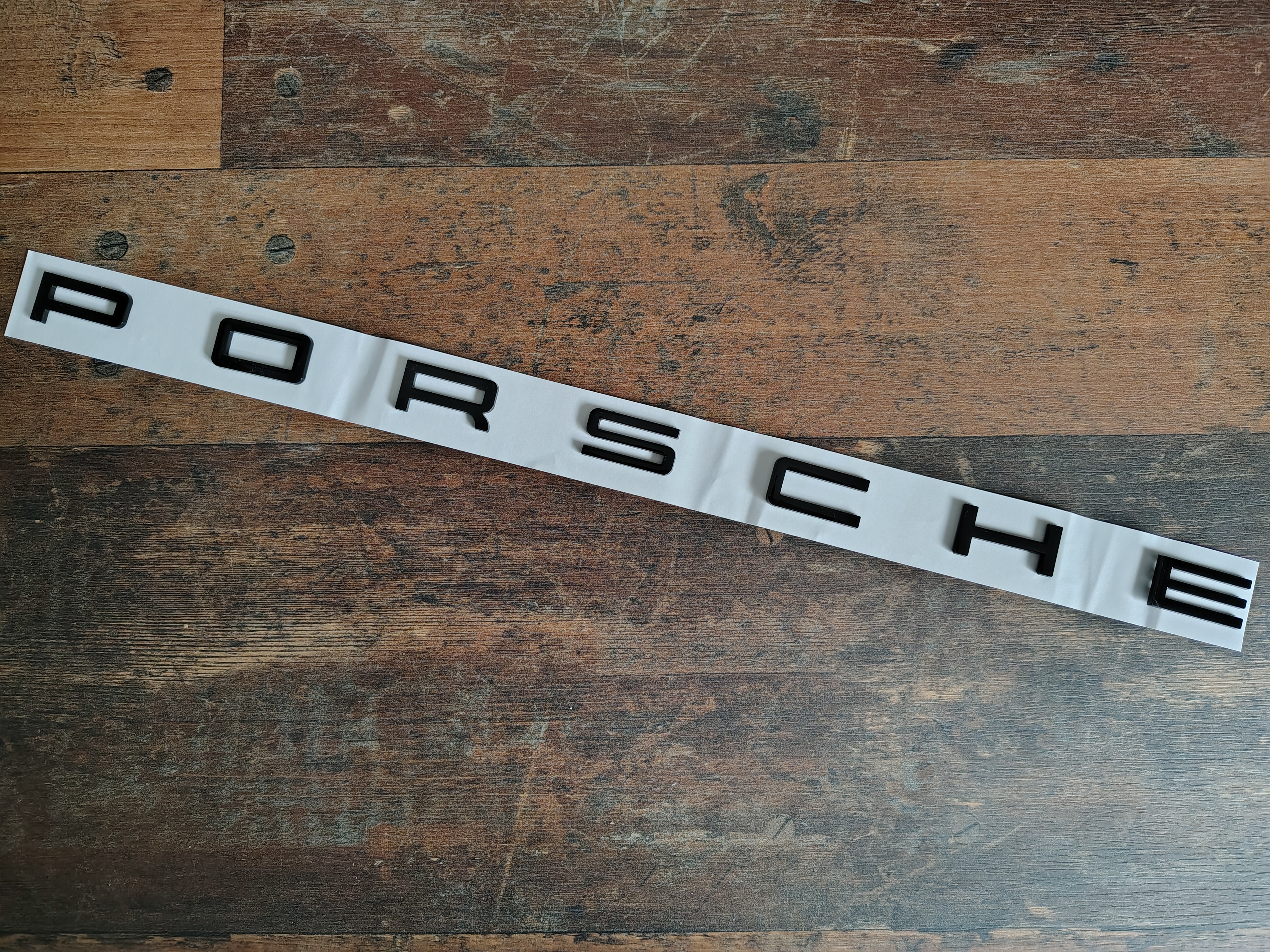 Embleem Porsche Cayenne/ NIEUW !!