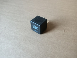 Relai/ 100 (Audi TT/ 8N) 2003