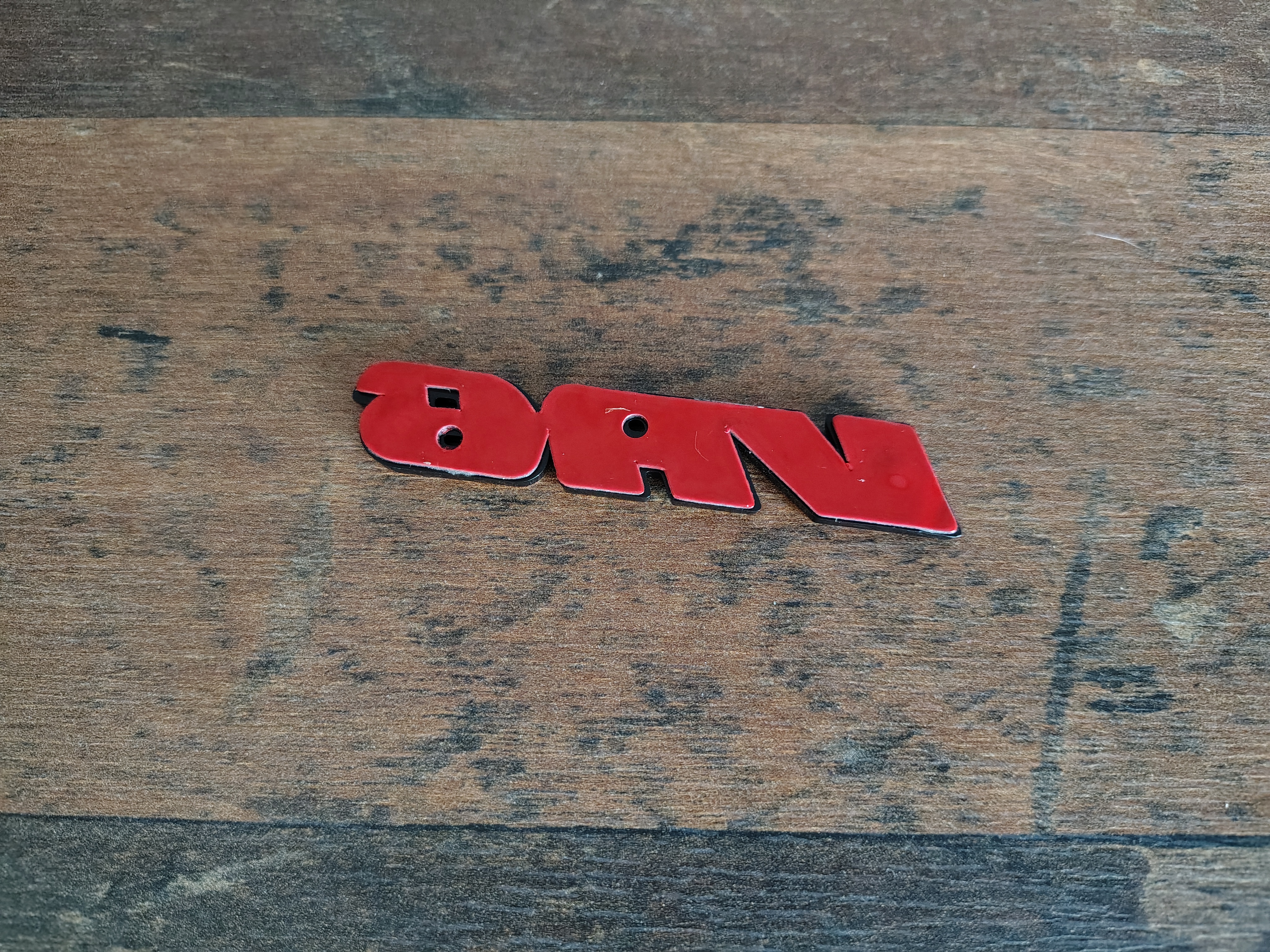 Embleem "VR6" Volkswagen Corrado/ Golf 3/ Passat/ NIEUW!!!