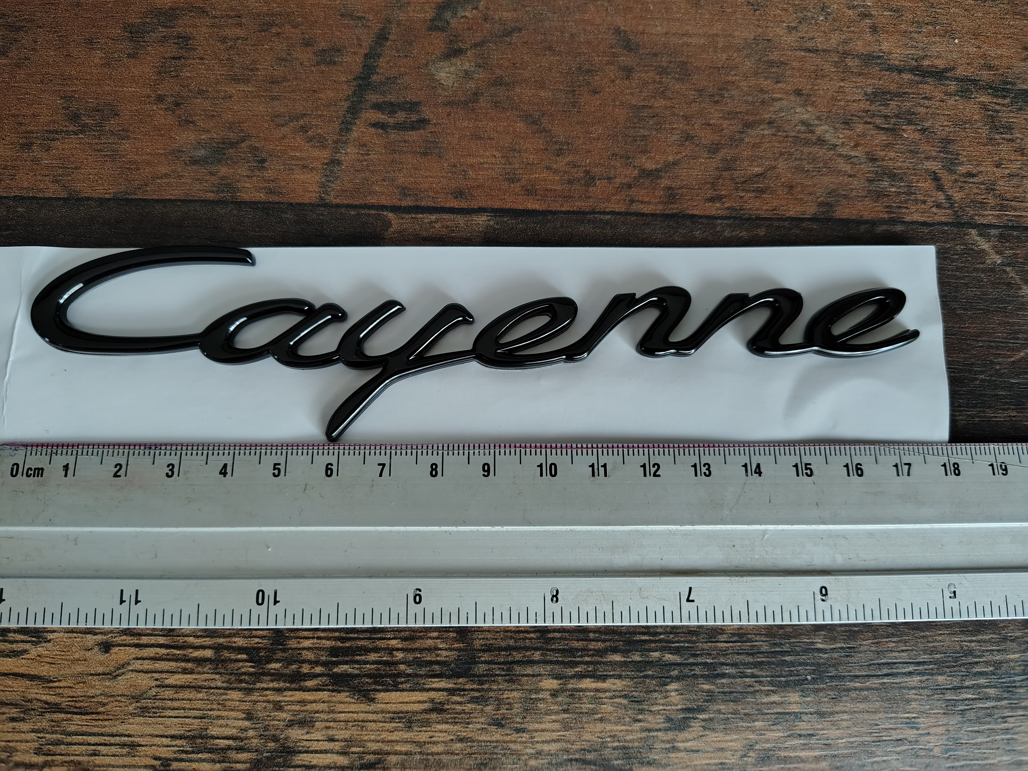 Embleem Porsche Cayenne/ NIEUW !!