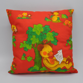 Vintage pillow reading bear