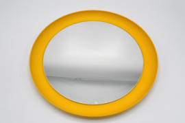 Yellow mirror