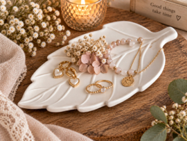Decoratief blad hangemaakt