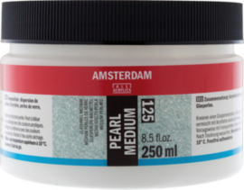 Amsterdam Glansparel medium 125 250ml