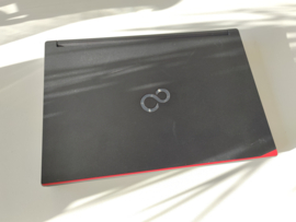 Fujitsu Lifebook E546