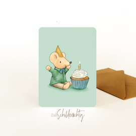 Kleine broertjesmuis is jarig