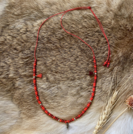 Ketting fijn rood