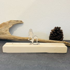 Uitbreidingsfiguur kerst elf met cadeau