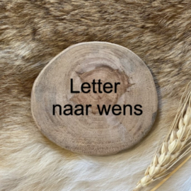 Hanger letter naar keuze