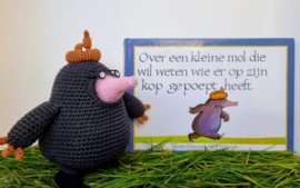 Kleine mol die wil weten wie er op zijn kop gepoept heeft