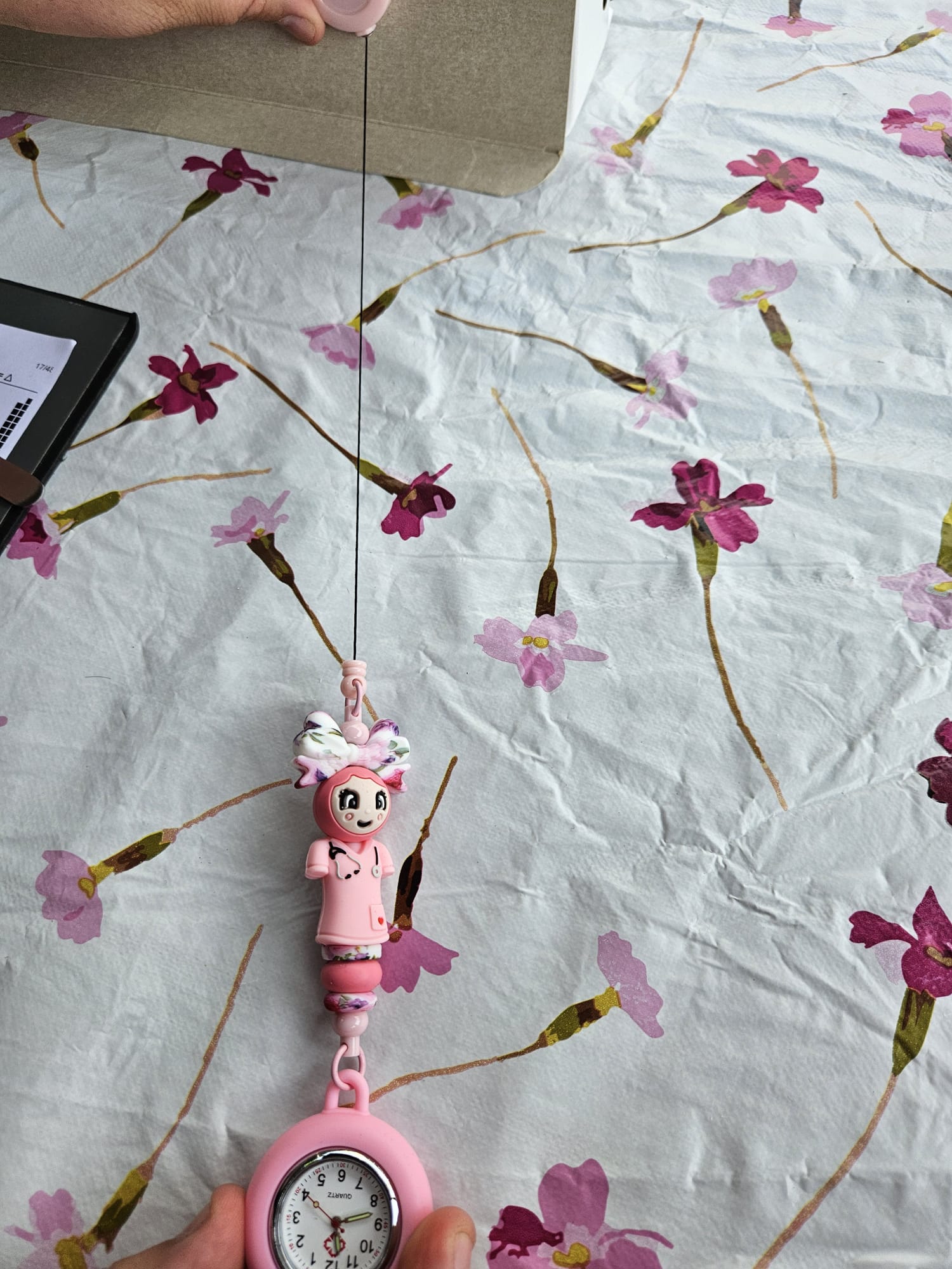 Badgehouder met Trekkoord - Verpleegkundige Klokje - Perzik Roze