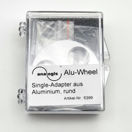 Single adaptor