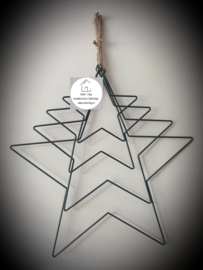 Metalen ster hanger aan touw zwart 38 cm