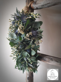 DIY toef distels met witte limonium