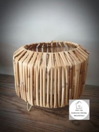 Rieten lantaarn rond met glas
