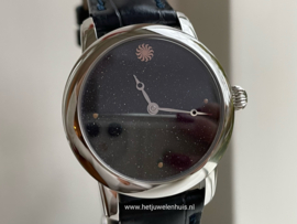 Christiaan van der Klaauw Lady Orion Stardust