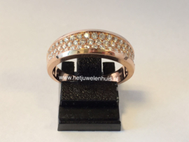 Ring met diamant