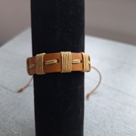 Bruin leren armband streep