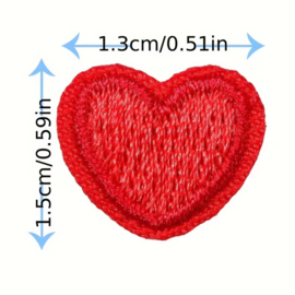 Embleem mini - 5 stuks - hart - hartje - liefde - rood- 1.3 x 1.5 cm - applicatie - opstrijken - strijken - patch