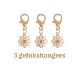 3 gelukshangers - bloem - madelief - margriet  - goudlook - geluk - bedel - sleutelhanger