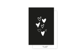 Nynke Ontwerpt Mini Kaartje Zwart met witte hartjes