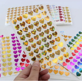60 Goudgeel holografische mini hartjes