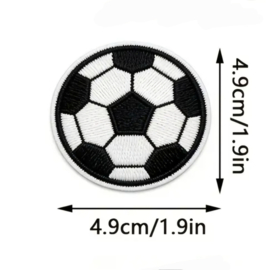 Embleem voetbal - 2 stuks - 5cm - 3 cm - applicatie - opstrijken - strijken - patch