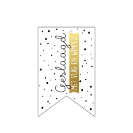 10x Sticker " GESLAAGD met vlag en wimpel"