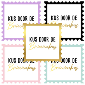 10x Sticker Postzegel "Kus door de brievenbus"