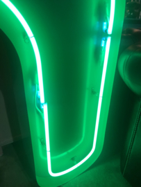 Neon letter “ n”  mega groot