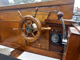 Antieke notarisboot circa 1920