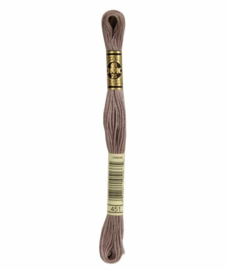 DMC Mouliné Borduurgaren 451