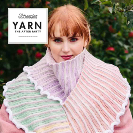 Yarn The After Party nummer 157 - Rainbow Crescent Scarf