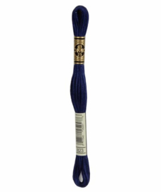 DMC Mouliné Borduurgaren 823