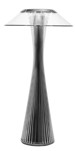 Space indoor Adam Tihany - Kartell