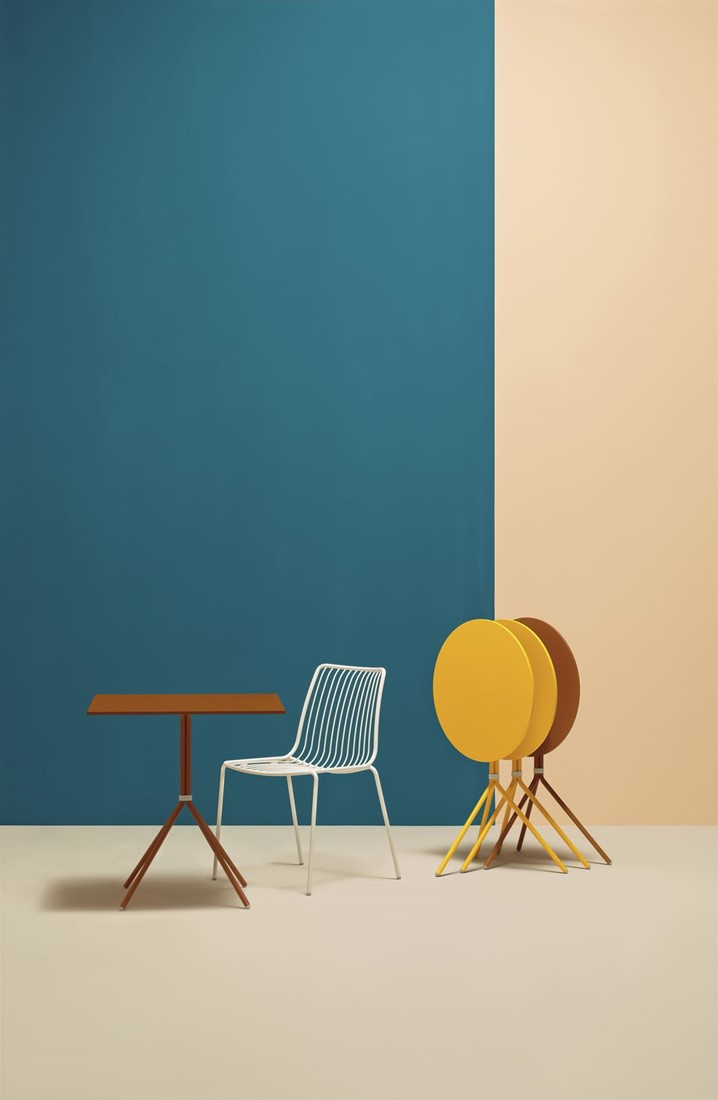 Nolita tafel 5454 - vierpoot tafel voor binnen en buiten gebruik, blad vierkant of rond - FP