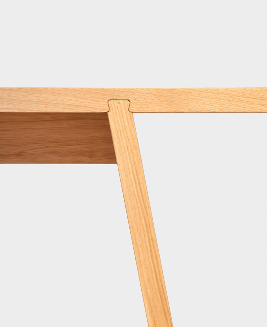 dovetail benchby christoph seyferth