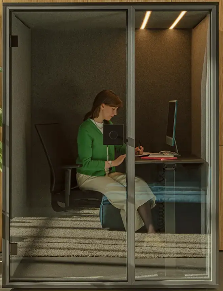 Berlin Work cabine