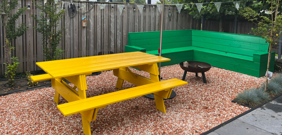 LOUNGEBANK DOUGLASHOUT KLEUR