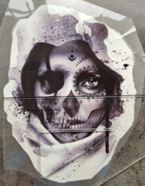 Skull girl
