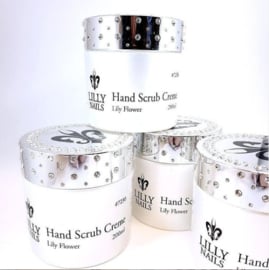 Lilly Nails hand & body scrub