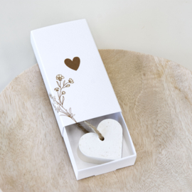 Little giftbox Heart / 4 pieces