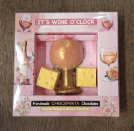 It's wine o'clock