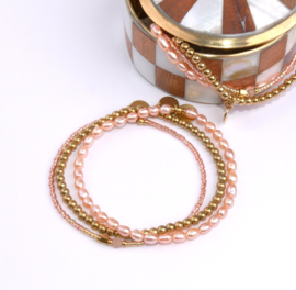 Armband zoetwaterparel soft peach