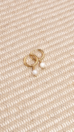 Oorbellen fine pearl