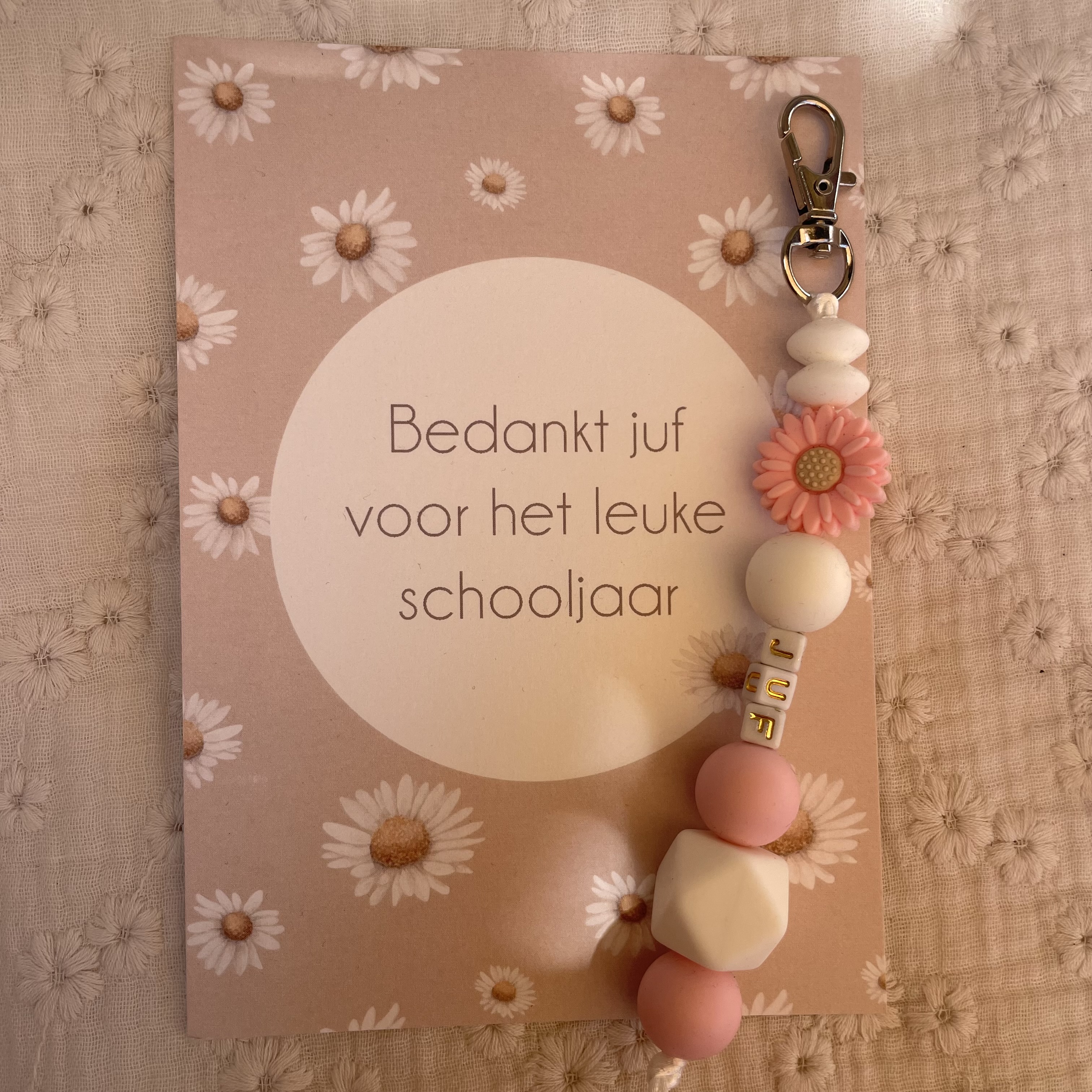 Juffen Sleutelhanger Madelief