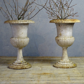 cast iron versaille vases