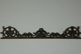 Cast iron ornament 3