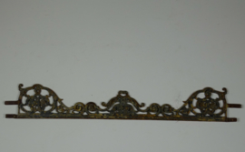 Cast iron ornament 1